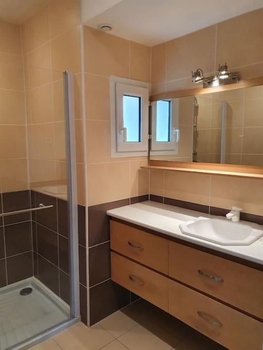 Maison Spacieuse Et Lumineuse A 2Mns Des Plages Locquirec Exteriör bild